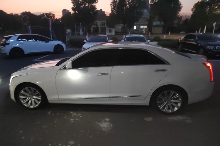 凯迪拉克ATS-L 2017款 28T 时尚型车身外观4