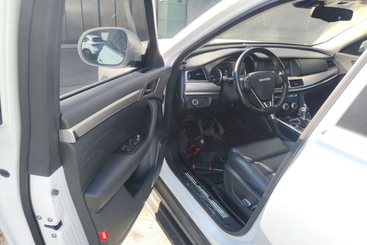 哈弗H7 2016款 蓝标H7 2.0T 自动豪华型中控内饰7003