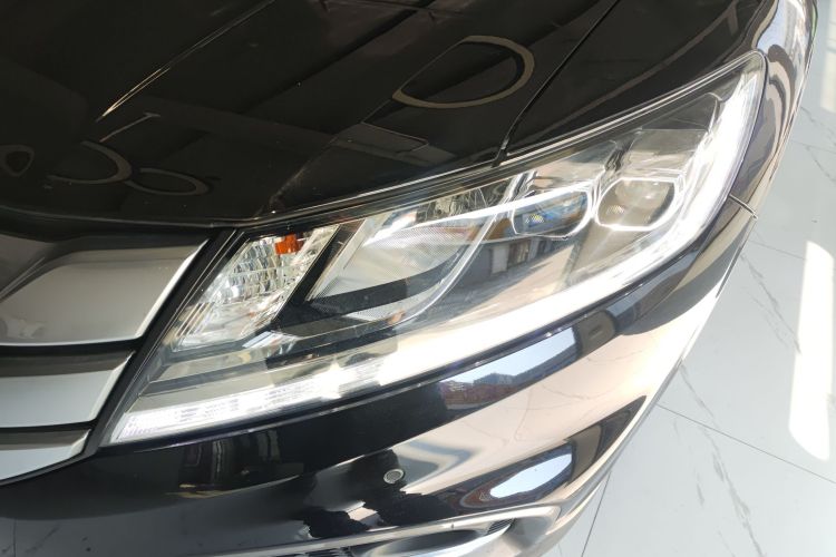 本田 歌诗图 2014款 2.4L 豪华导航版局部细节36