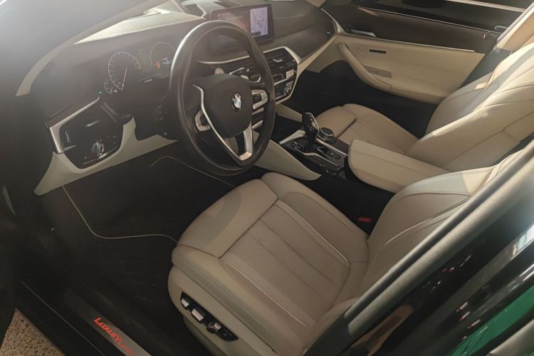 宝马5系 2019款 改款 530Li 尊享型 豪华套装局部细节19