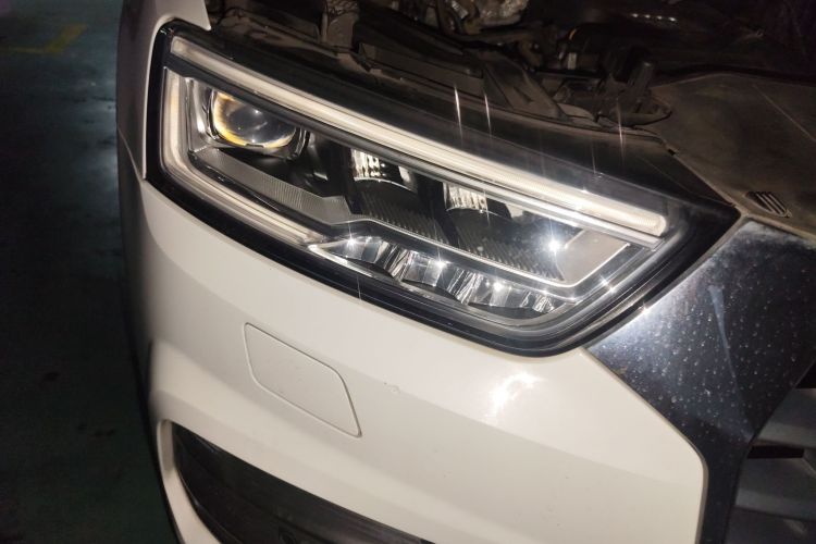 奥迪Q3 2017款 30 TFSI 风尚型车身外观8