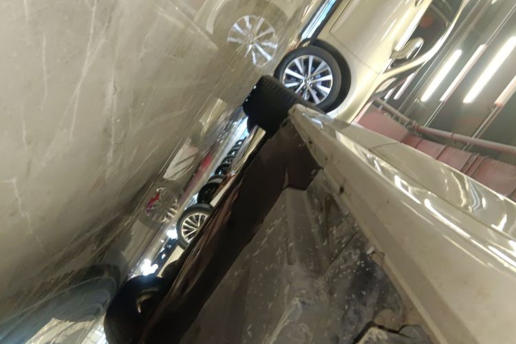 宝马X3 2018款 xDrive25i M运动套装 国V局部细节9002