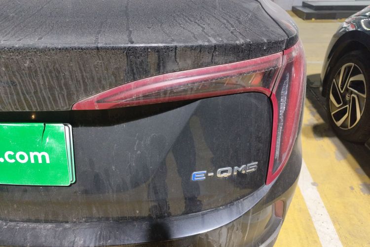 红旗E-QM5 2023款 改款 基础出行版车身外观6006