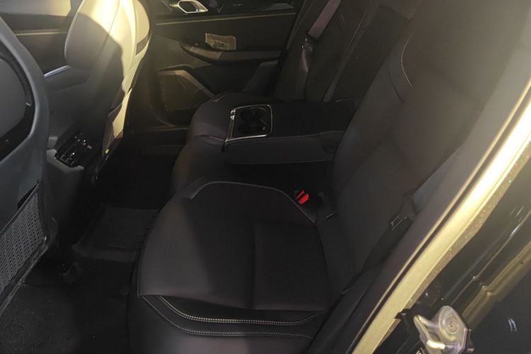 领克03 2023款 2.0TD DCT劲Pro中控内饰21