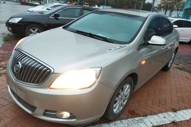 别克 英朗 2013款 GT 1.6L 自动时尚版车身外观1