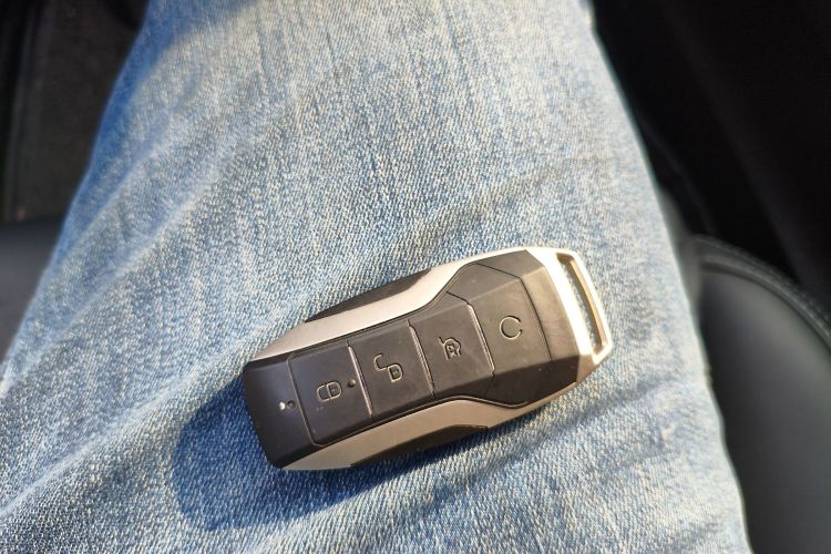 比亚迪 宋Pro 2019款 1.5T 自动精英型中控内饰11