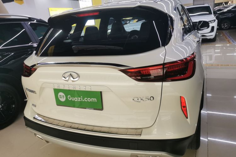 英菲尼迪QX50 2020款 2.0T 四驱旗舰版车身外观6004