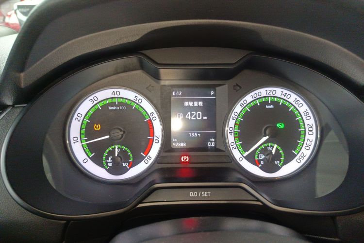 斯柯达 明锐 2018款 TSI280 DSG豪华版中控内饰14