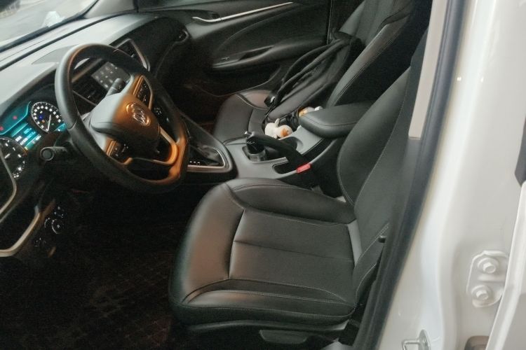 别克 英朗 2021款 改款 1.3T 自动轻混动精英型中控内饰19