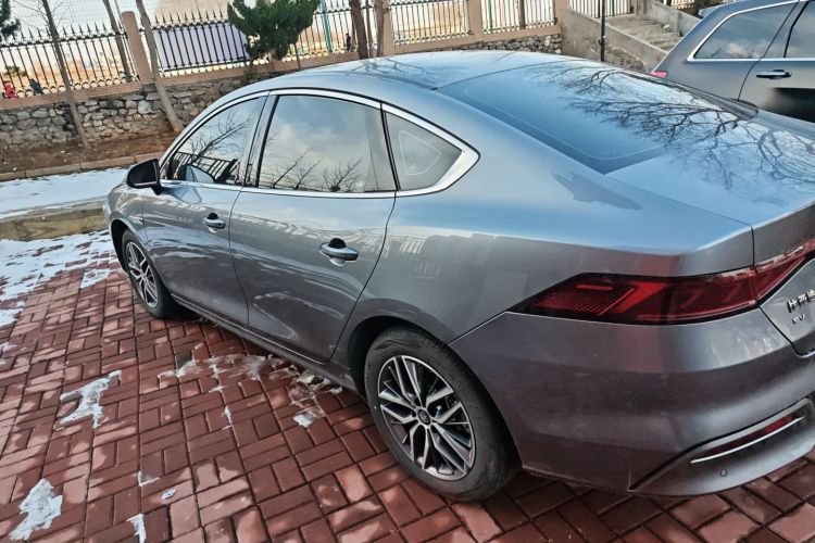 比亚迪 秦PLUS 2024款 荣耀版 EV 510KM领先型车身外观6003