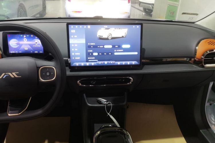 江淮钇为 钇为3 2025款 330km 潮悦版局部细节16