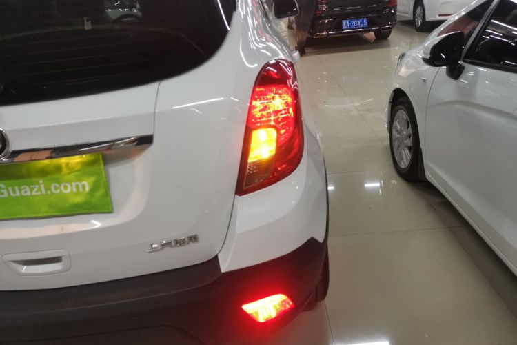 别克 昂科拉 2015款 1.4T 自动两驱都市精英型车身外观9