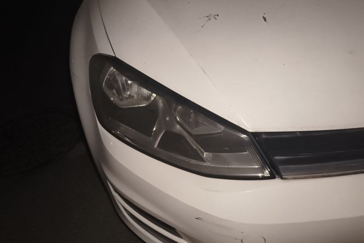 大众 高尔夫 2015款 1.4TSI 自动豪华型车身外观6006