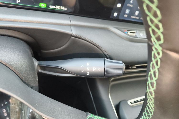 岚图汽车 岚图FREE 2025款 318 318km 后驱环游版局部细节18