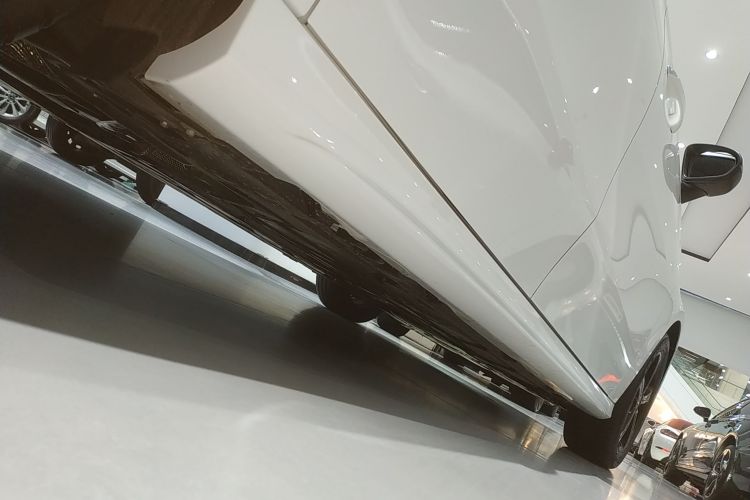 奔驰A级 2025款 A 200 L 时尚型局部细节9001