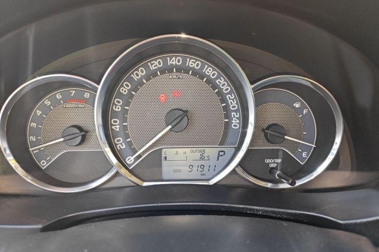 丰田 雷凌 2014款 1.6G CVT精英版局部细节14