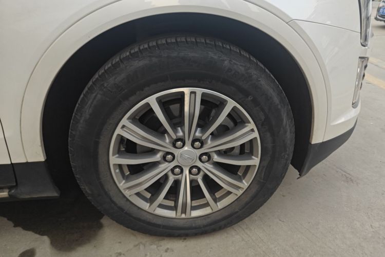 凯迪拉克XT5 2018款 28T 四驱豪华型车身外观10