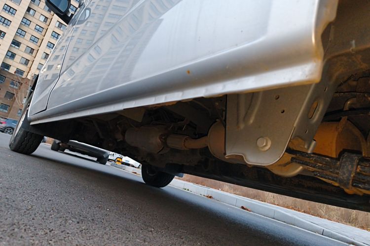 长安凯程 长安睿行M60 2023款 1.5L GDI舒适型客车6/7座局部细节9003