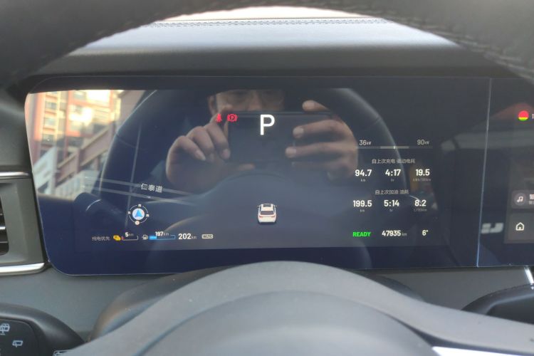 理想汽车 理想ONE 2021款 增程6座版中控内饰14