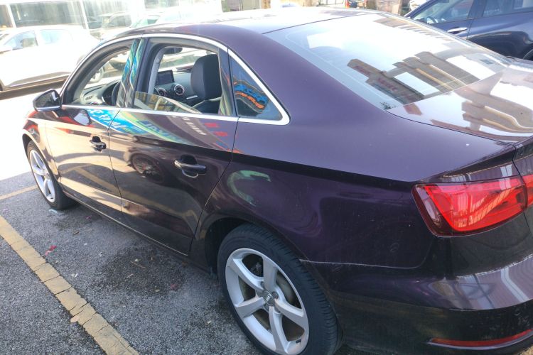 奥迪A3 2014款 Limousine 35 TFSI 自动舒适型车身外观4