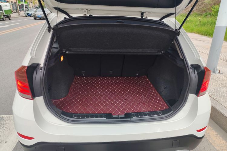 宝马X1 2015款 sDrive18i 时尚晋级版中控内饰23