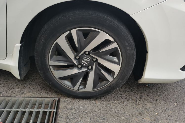 本田 凌派 2019款 180Turbo CVT豪华版 国VI车身外观10