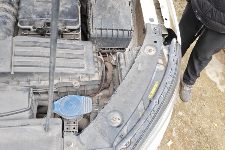 大众 途观 2016款 300TSI 自动两驱风尚版局部细节9007