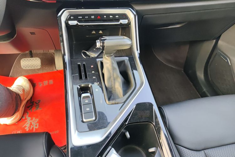 五菱汽车 五菱星辰 2021款 1.5T CVT星辉版中控内饰18