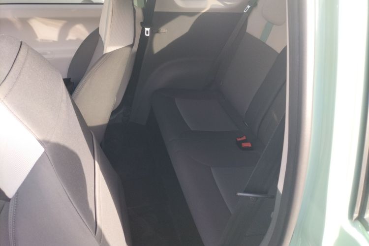 长安启源 长安Lumin 2022款 155km 清甜款中控内饰21