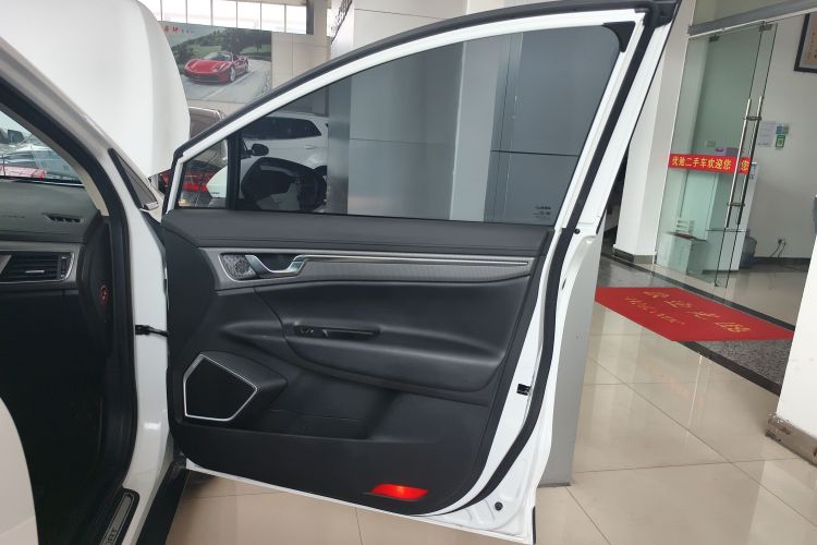 吉利汽车 帝豪GS 2016款 运动版 1.8L 手动领尚型中控内饰42