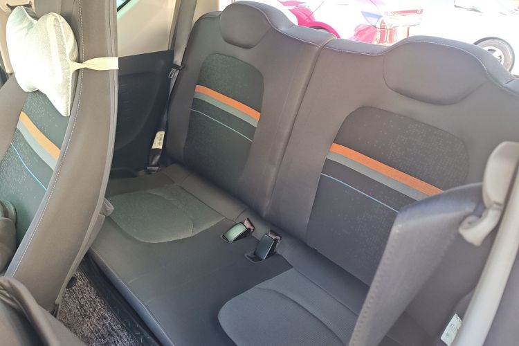 五菱汽车 宏光MINIEV 2020款 自在款 磷酸铁锂中控内饰21