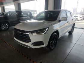 比亚迪 宋 2020款 经典版 1.5T 自动精英型