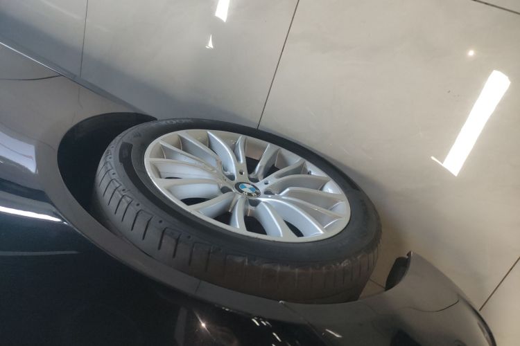 宝马5系 2014款 525Li 豪华设计套装车身外观6007