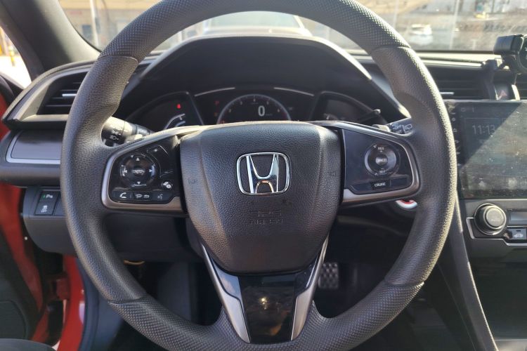 本田 思域 2021款 HATCHBACK 220TURBO CVT潮酷控局部细节13