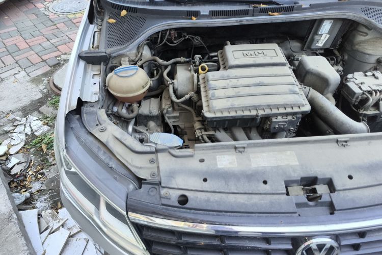 大众 捷达 2017款 1.5L 手动时尚型局部细节9006