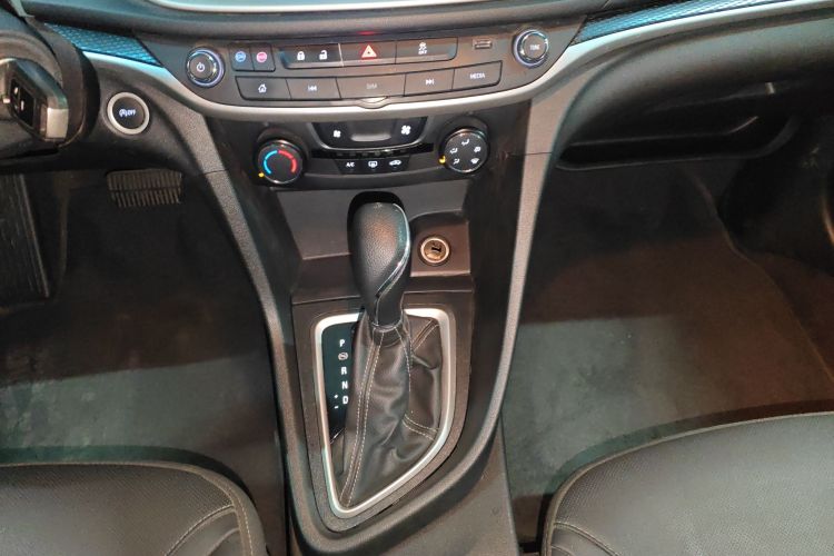 别克 英朗 2021款 改款 1.3T 自动轻混动精英型局部细节18