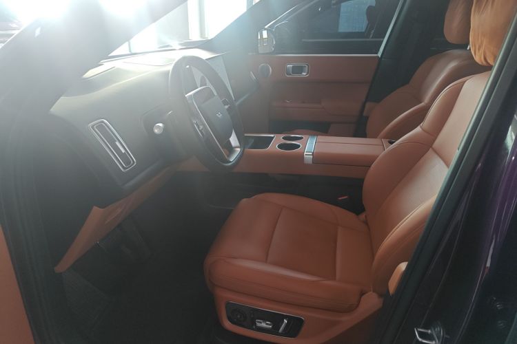 理想汽车 理想L9 2024款 Ultra中控内饰19
