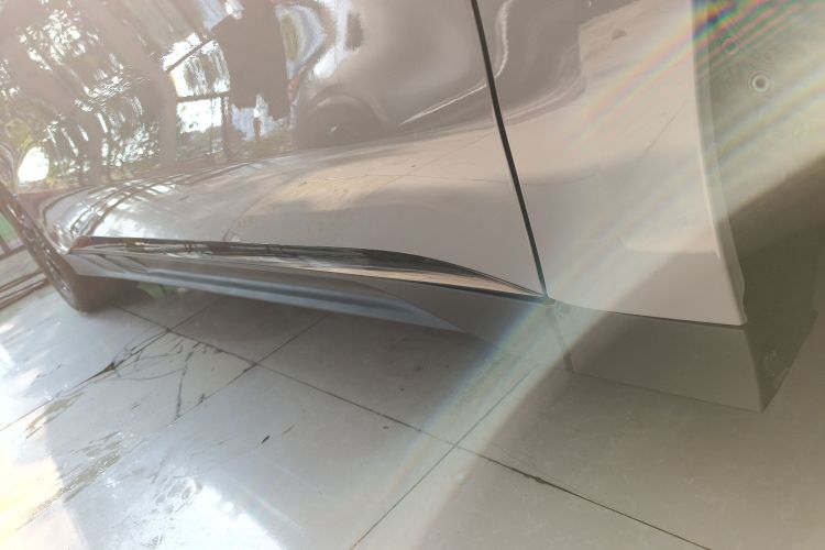 比亚迪 汉 2025款 DM-i 125KM精英型局部细节9001