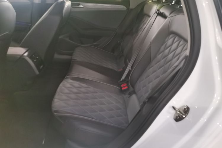 大众 速腾 2023款 280TSI DSG超越版中控内饰7004