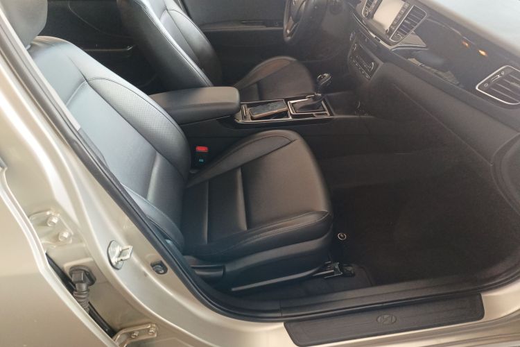 现代 名图 2016款 1.8L 自动智能型GLS局部细节41