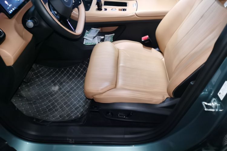 吉利汽车 博越L 2025款 第四代 1.5TD DCT 锦绣中控内饰19