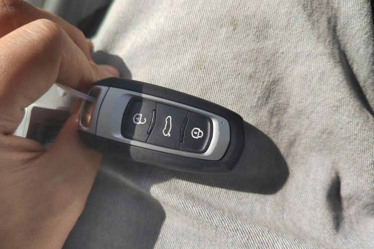 吉利银河 2024款 熊猫mini 200km 耐力熊中控内饰11