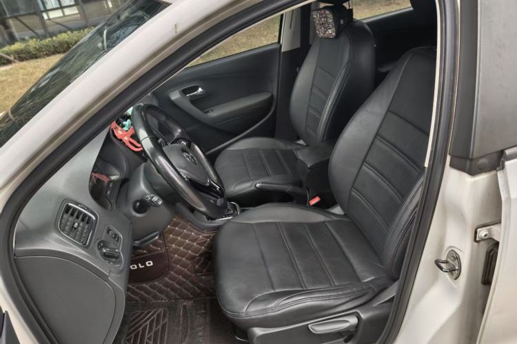 大众 Polo 2016款 1.6L 自动舒适型中控内饰19