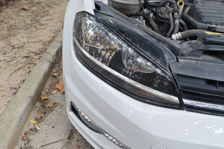 大众 高尔夫 2019款 280TSI DSG豪华型 国V车身外观8