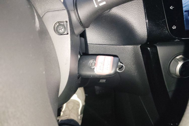 日产 轩逸 2024款 经典 1.6XL CVT豪华版中控内饰11