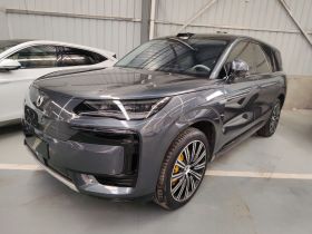 腾势N9 2025款 尊荣型