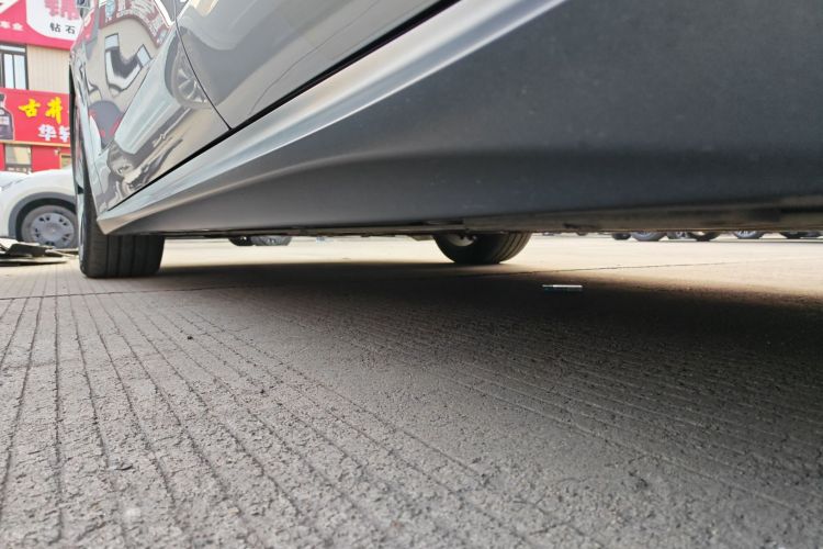 蔚来ET5 2022款 75kWh局部细节9002