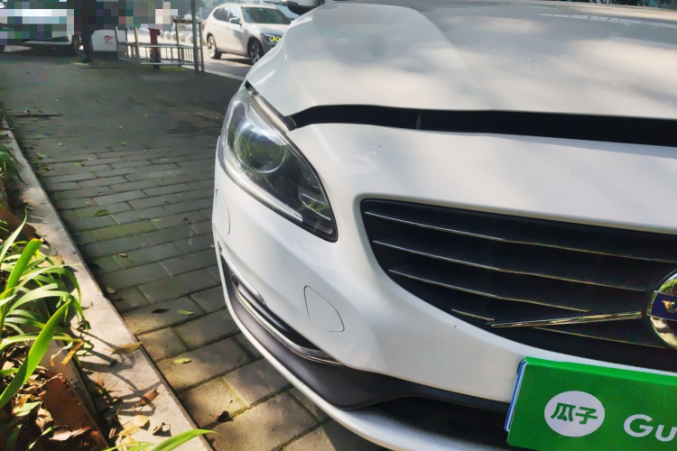 沃尔沃V60 2014款 T5 智逸版车身外观8