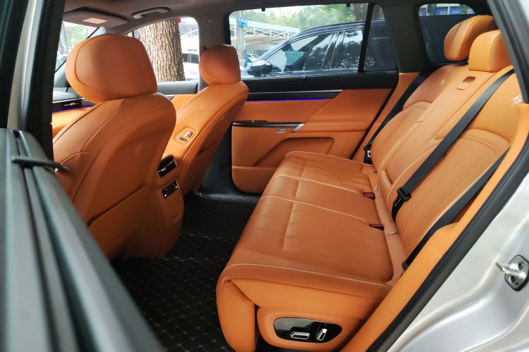 东风奕派 eπ008 2025款 210Ultra增程版 5座中控内饰21