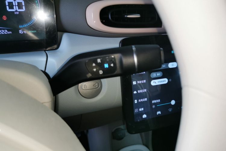 零跑汽车 零跑T03 2025款 310舒享版中控内饰18